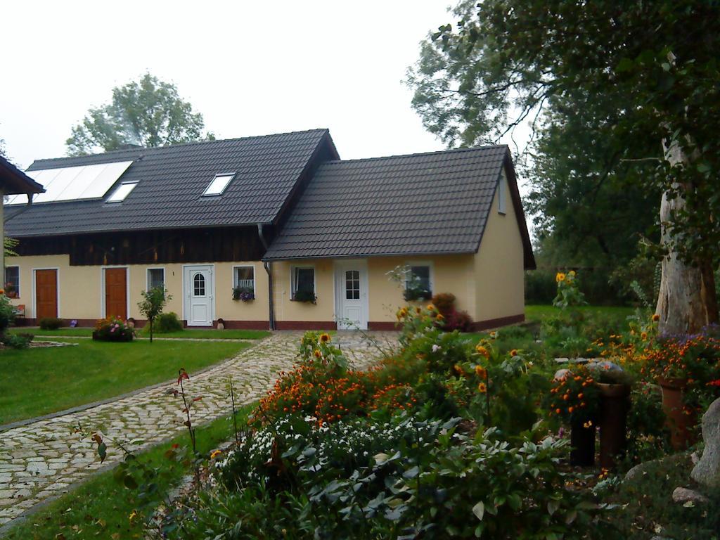 Ferienwohnung Am Storchennest Schmogrow Exteriör bild